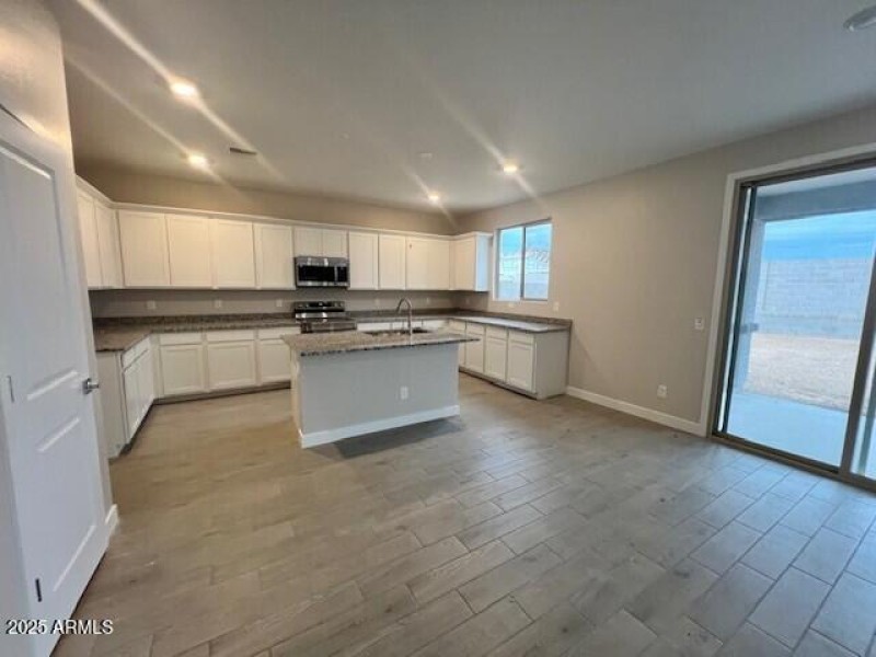 BR35 Lot 160 Kitchen