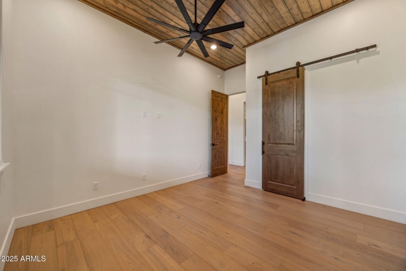 4th Bedroom (Lower Level)