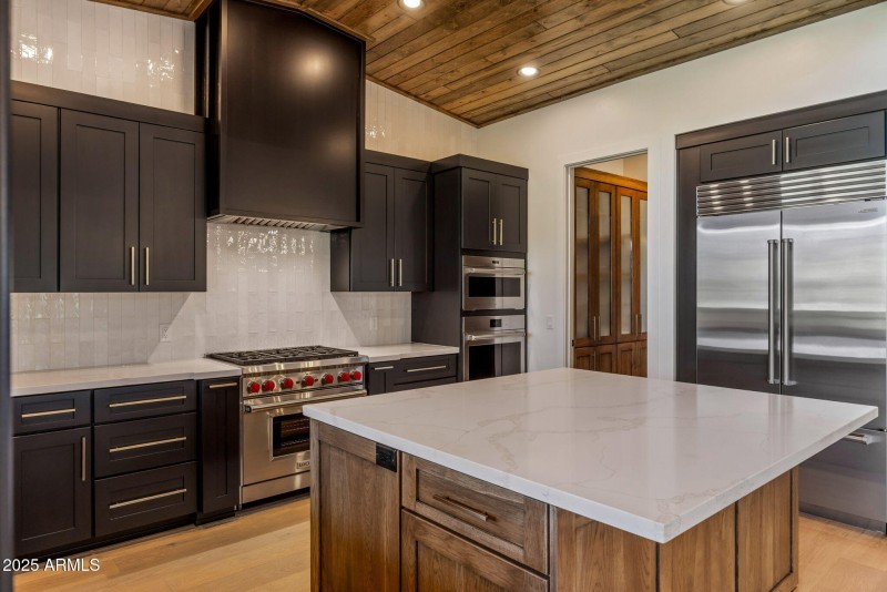 Fresh Mountain Modern Finishes