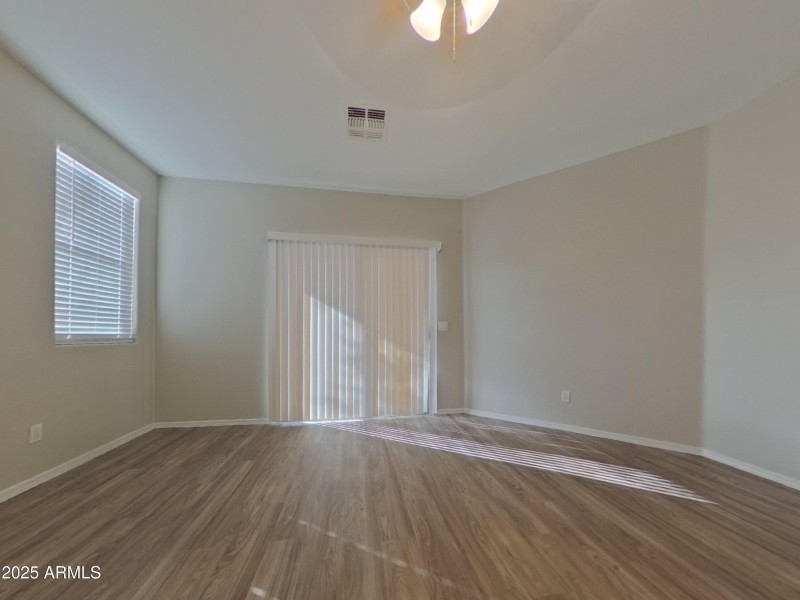 1_pc_DnZqOyfB3U_9DPAMFBjED_layout_0