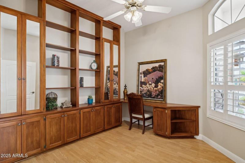 36-web-or-mls-19927-n-108th-ln