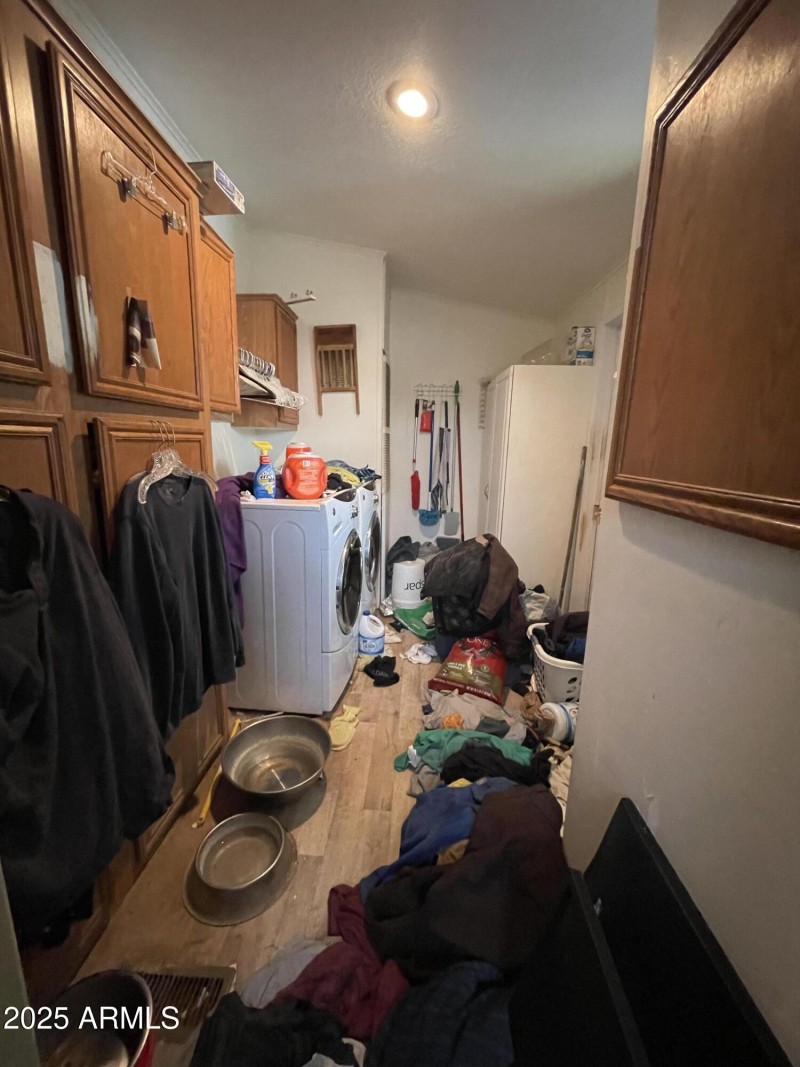 6 Laundry Room