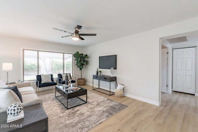 19-web-or-mls-Jolla-HD-19