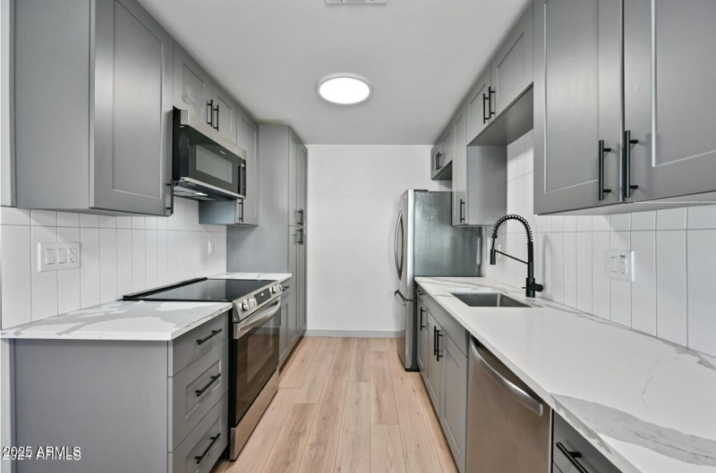 Screenshot 2025-10-14 130346