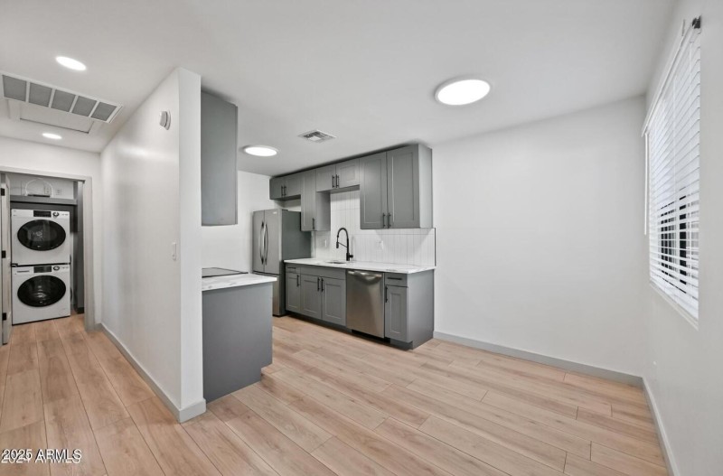 Screenshot 2025-10-14 130339