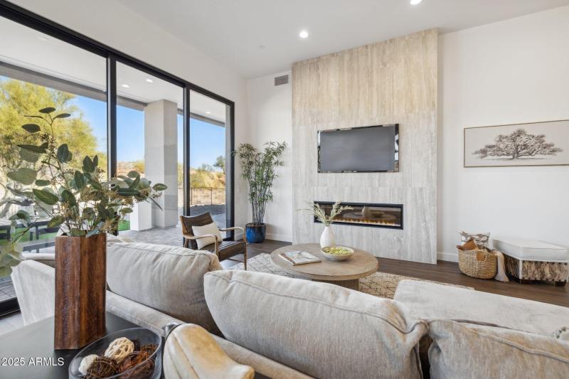 Example - Elegant Tiled Wall