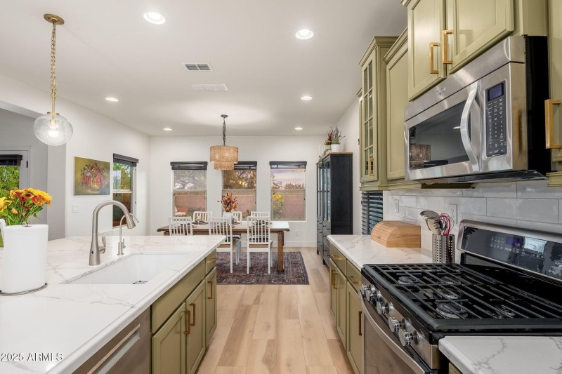 1759 W Desperado Way - 13