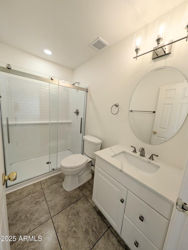shelby master bath 1