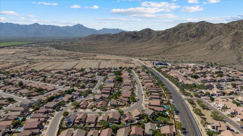 Hiking and Toy Trails