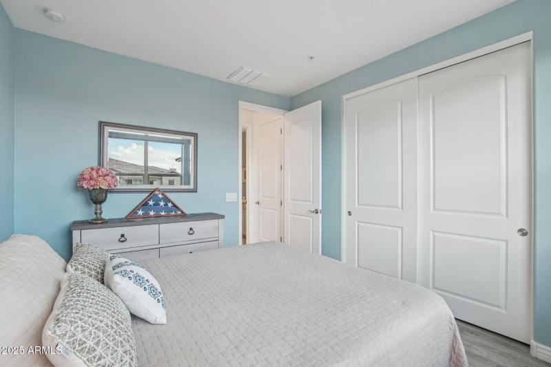 19-web-or-mls-E Rancho Paloma Dr-S1410-0