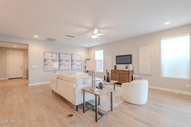 28-web-or-mls-261st-28