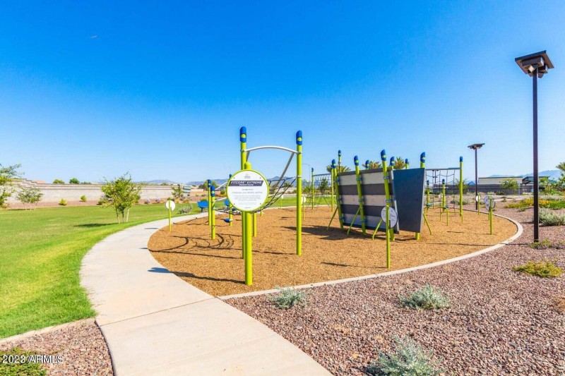 5750 W Raymend St 10