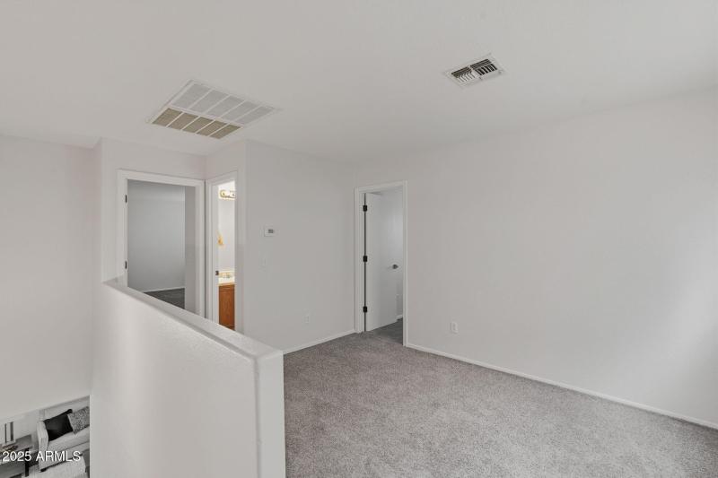 37-web-or-mls-Sheridan-37