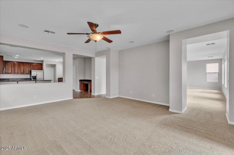 06-4280_N_157th_Ave 5