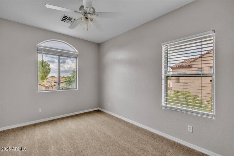 25-4280_N_157th_Ave 24