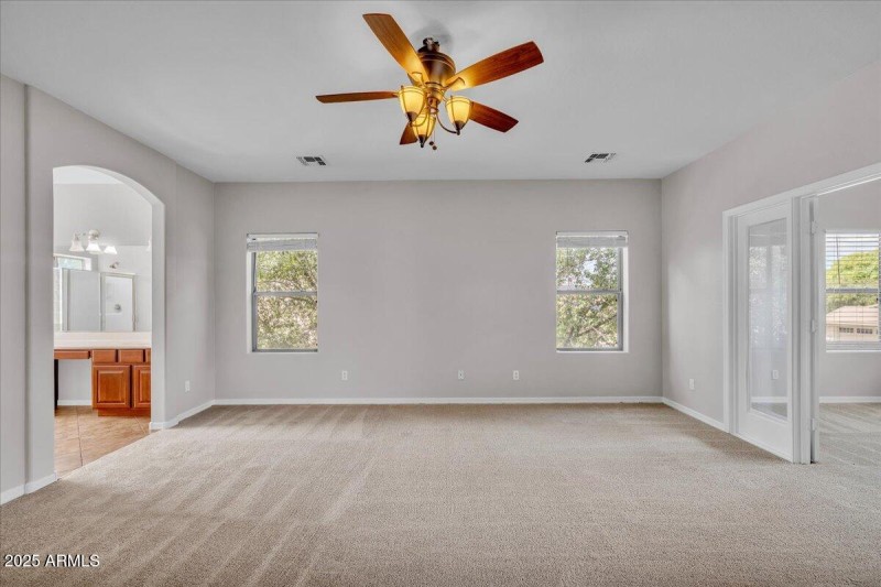 36-4280_N_157th_Ave 35