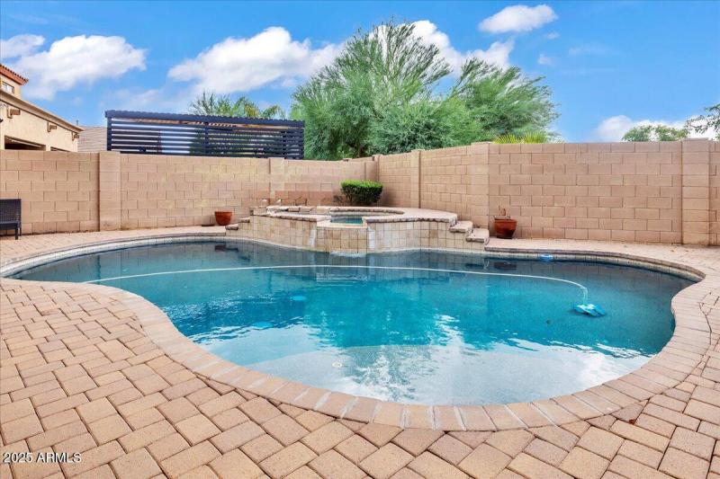 47-4280_N_157th_Ave 46