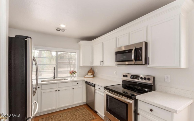 Kitchen White Cabinets