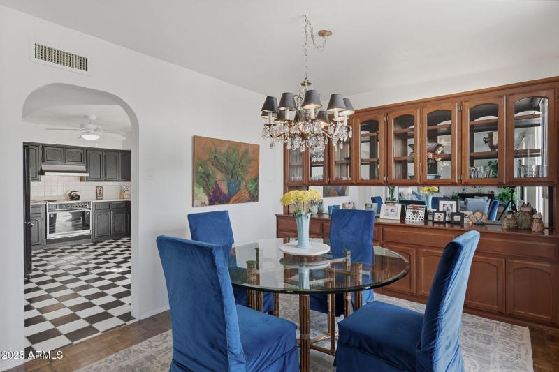 10-web-or-mls-Central-10