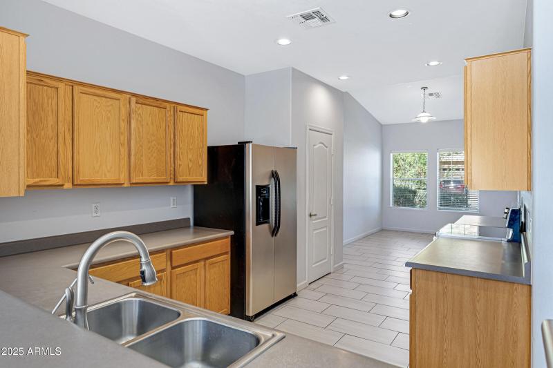 3737 W Medinah Way-14