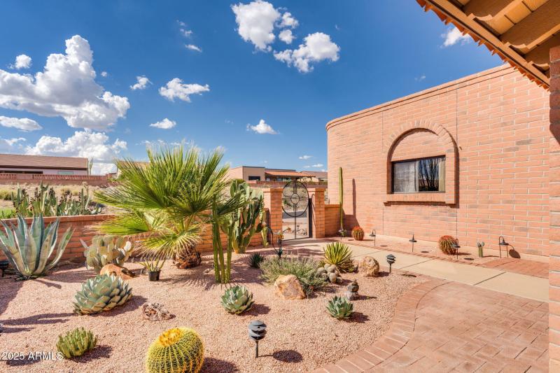 23-web-or-mls-Harvest Moon Dr-13