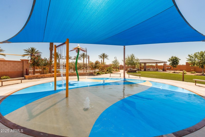 A4) AQUATIC CENTER SPLASH PAD