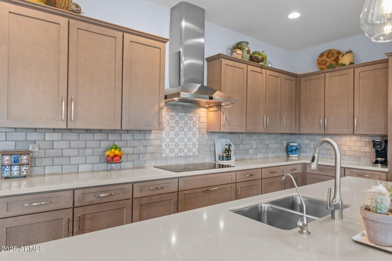 15-web-or-mls-DSC09387