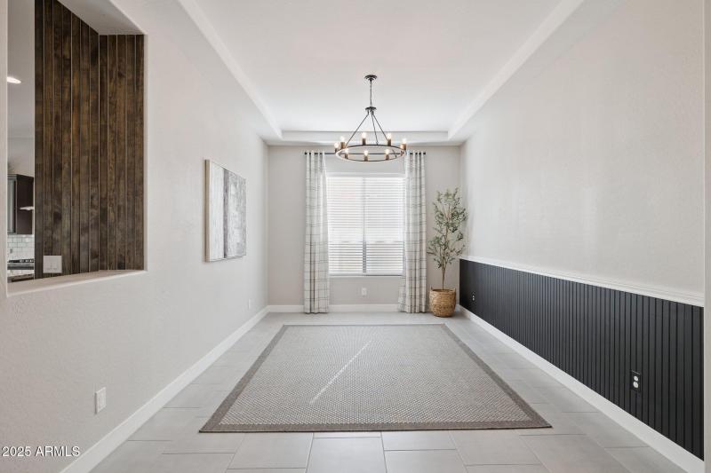 17-web-or-mls-12047-e-sereno-rd