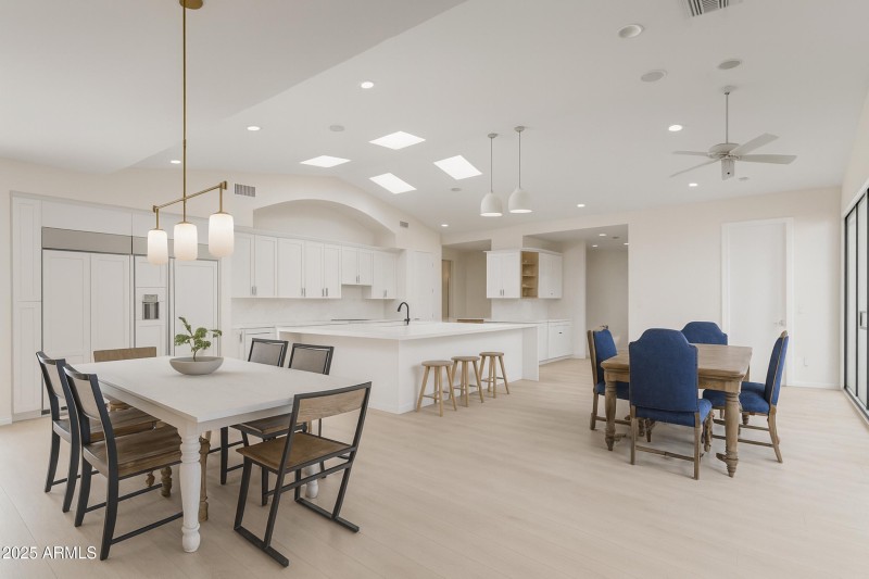 20_chatgpt image oct 10, 2025, 10_19_37