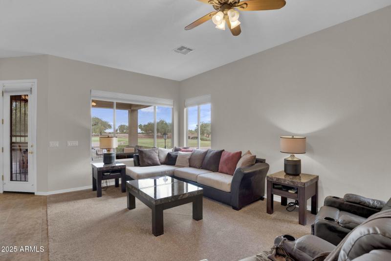 8-web-or-mls-4906 S Verbena Ave-5