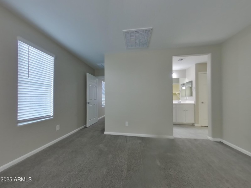 7_pc_VhmQylRZVk_Jr1DayWrhh_layout_1