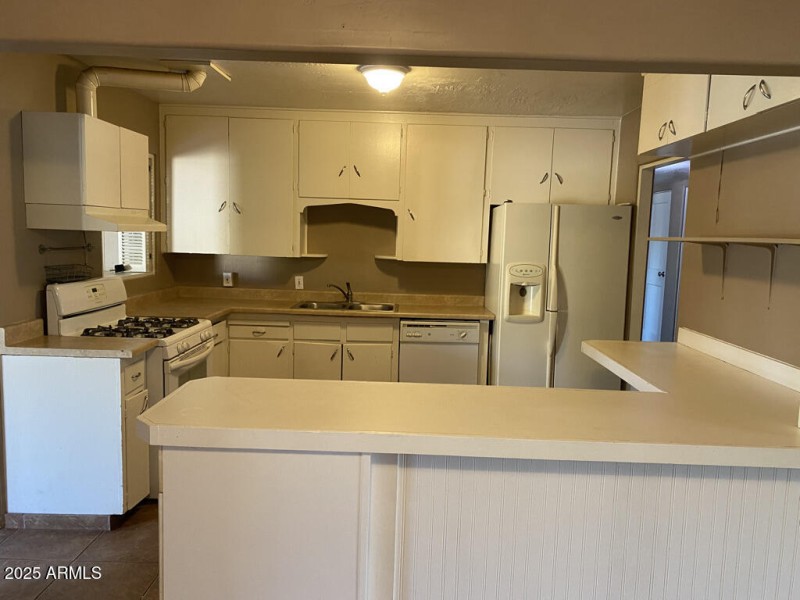 522F00E2-A79F-4592-8D63-7480E0375480_1_1