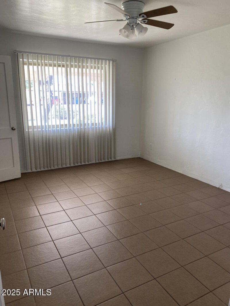 01144ECF-B7CE-4876-8DCD-BC68936ED90D_1_1