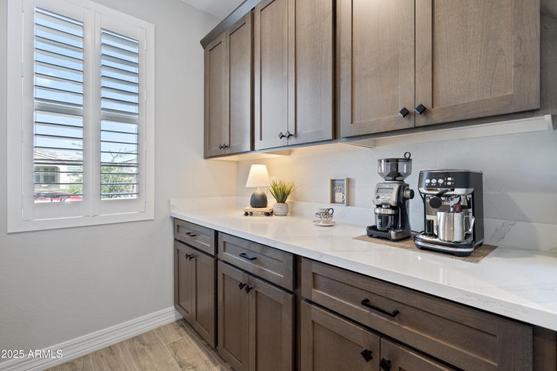 Extended coffee nook