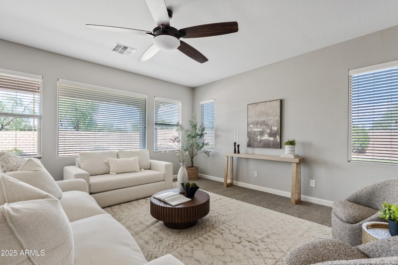 Light, bright and spacious living room