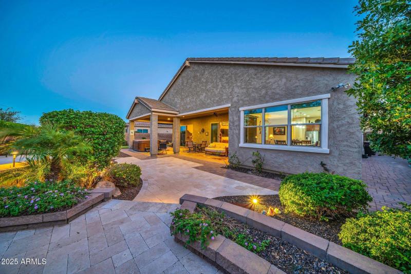 9364 W Cashman Dr Twilight-7