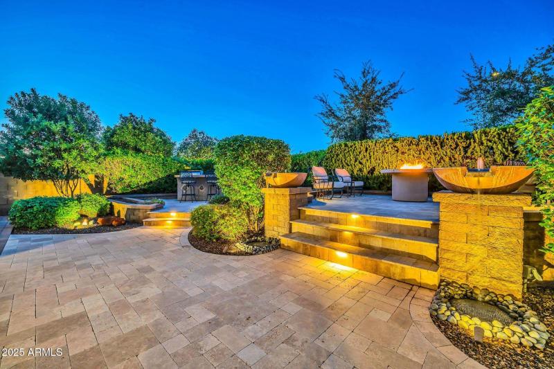 9364 W Cashman Dr Twilight-31