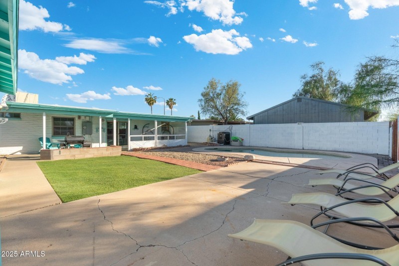 70-web-or-mls-DSC06952-HDR-Edit