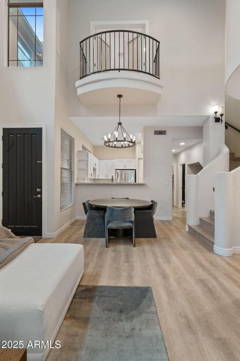 6-web-or-mls-14450-n-thompson-peak-pkwy-