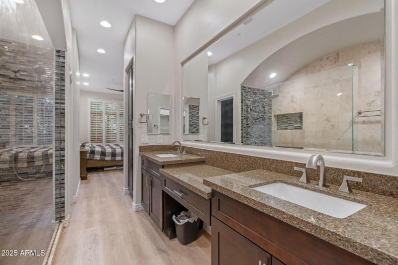 17-web-or-mls-14450-n-thompson-peak-pkwy