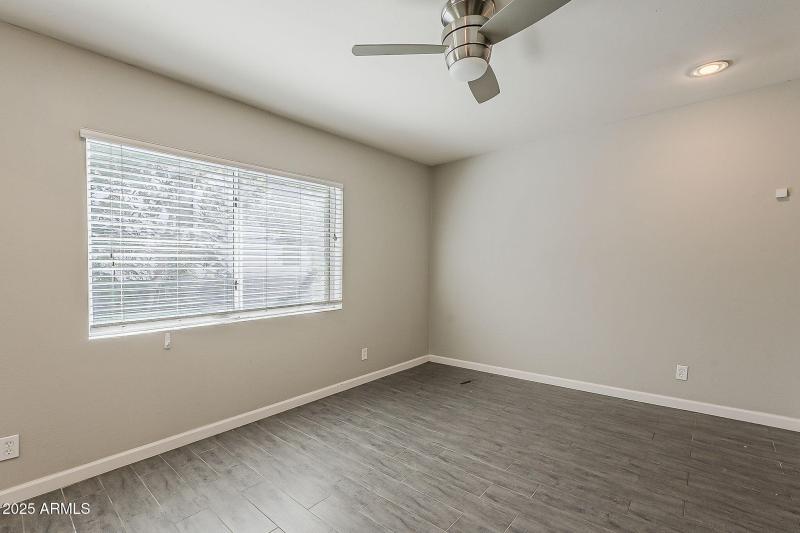 20-web-or-mls-Roanoke-20