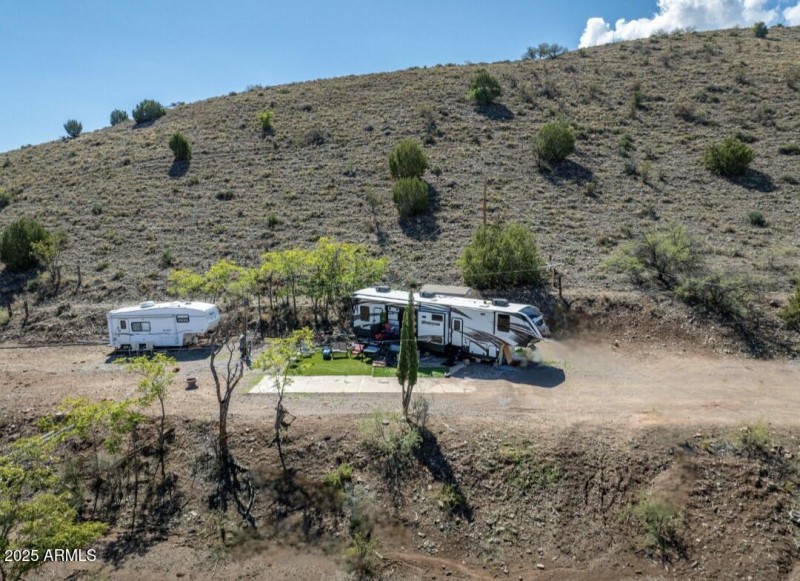 Screenshot_20251014_221124_Gallery