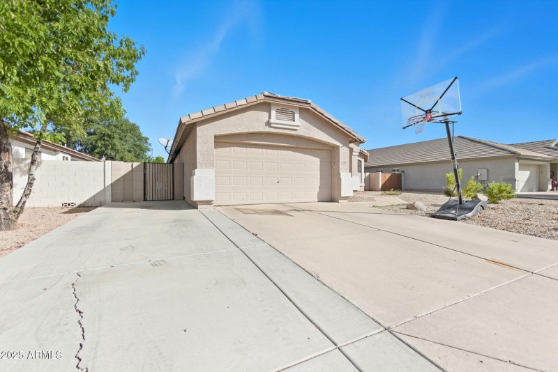 4-web-or-mls-389A0015 Ruben Ortiz