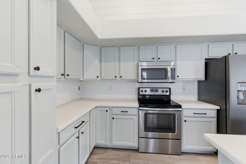 10-web-or-mls-389A0033 Ruben Ortiz