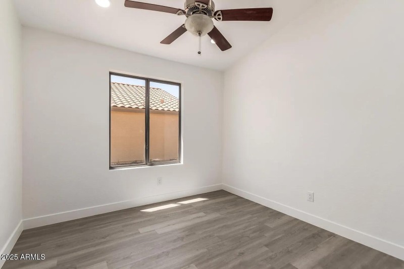 8f8e45dbb7243e6802f65e0330bfba8b-uncropp