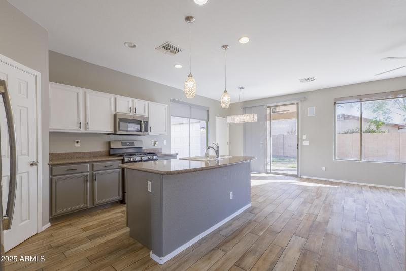 P1013209_10_11_12_13_14_15PX