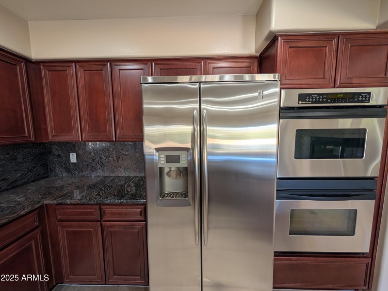 PXL_20251015_174710486