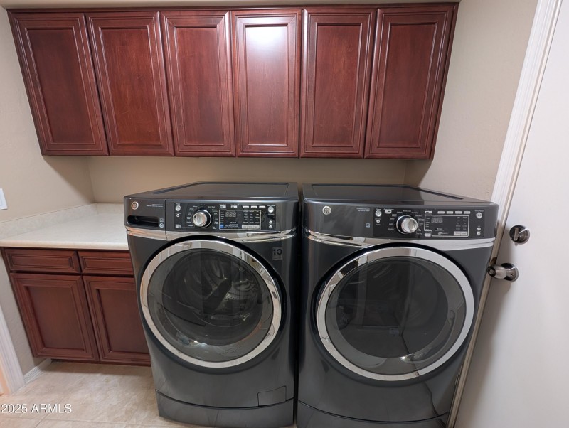 PXL_20251015_174759000