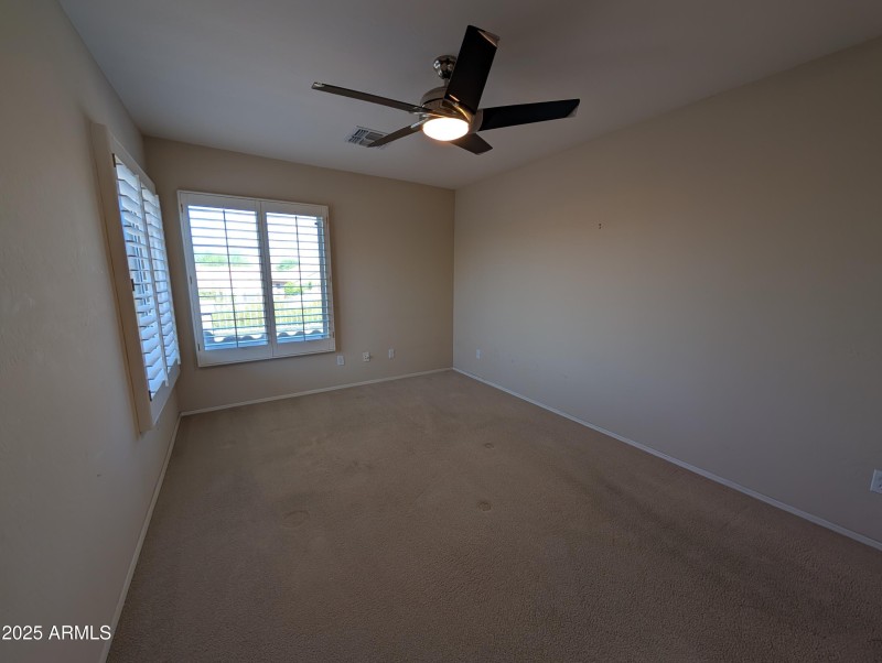 PXL_20251015_175137496