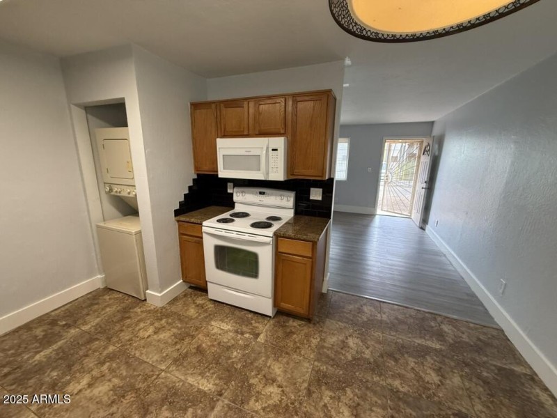 3C7862CB-4D94-4865-8846-DFA844089931_1_1